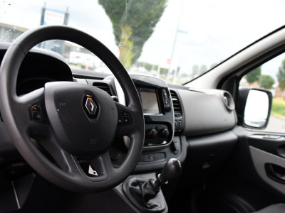 Renault Trafic 1.6 dCi T29 L1H1 Edition Cruise, Sensoren, Airco, NAVI, Multimedia, 125pk, Trekhaak, Uniek! foto 2