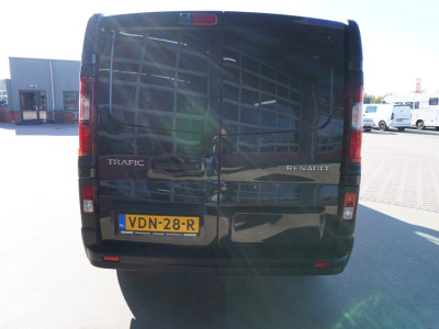 Renault Trafic 1.6 dCi T29 L2H1 125PK Dubbelcabine Work Edition nr. V174 | Airco | Cruise | Navi foto 6