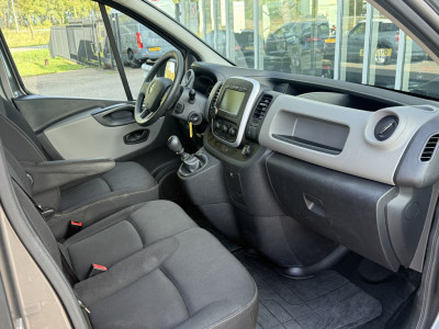 Renault Trafic 1.6 dCi T29 L2H1 Comfort Energy | Navi | CruiseControl | Airco foto 11