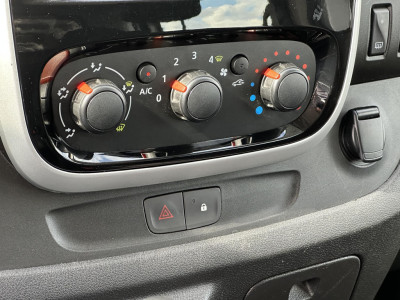 Renault Trafic 1.6 dCi T29 L2H1 DC Dubbele cabine MARGE foto 9