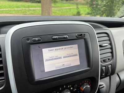 Renault Trafic 1.6 dCi T29 L2H1|EURO6|NAP|airco|cruise|trekhaak 2000KG|navi|parkeersensoren achter|bluetooth|drie zitplaatsen foto 16