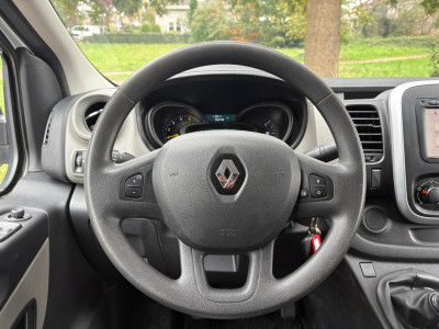 Renault Trafic 1.6 dCi T29 L2H1|EURO6|NAP|airco|cruise|trekhaak 2000KG|navi|parkeersensoren achter|bluetooth|drie zitplaatsen foto 20