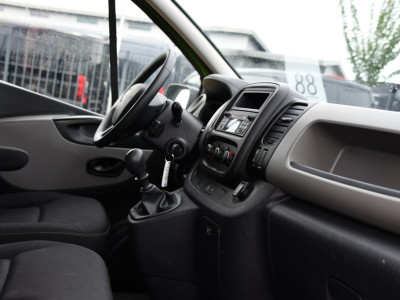 Renault Trafic 1.6 dCi T29 L2H1 Edition Cruise, Airco, 2 x Schuifdeur, 125pk, Sensoren, Trekhaak, Radio, Uniek! 18