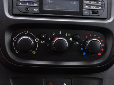 Renault Trafic 1.6 dCi T29 L2H1 Edition Cruise, Airco, 2 x Schuifdeur, 125pk, Sensoren, Trekhaak, Radio, Uniek! 21