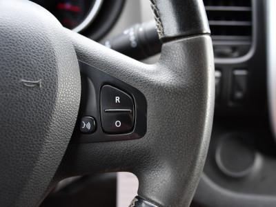 Renault Trafic 1.6 dCi T29 L2H1 Luxe Black Edition Camera, Cruise, Multimedia, 125pk, Trekhaak, Airco, Uniek! foto 16