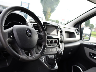 Renault Trafic 1.6 dCi T29 L2H1 Luxe Black Edition Camera, Cruise, Multimedia, 125pk, Trekhaak, Airco, Uniek! foto 2