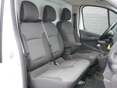 Renault Trafic 2.0 Blue dCi 130PK EURO 6 - Airco - Navi - Cruise - €16.900,- Excl. 5