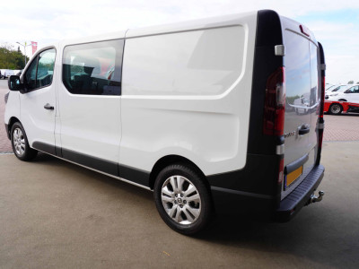 Renault Trafic 2.0 Blue dCi 130PK T29 L2H1  Dubbelcabine Nr. V017 | Airco |  Apple CP/Android auto | trekhaak | LM Velgen foto 7