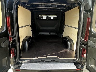 Renault Trafic 2.0 Blue dCi 150pk L2H1 Dubble cabine DC 14