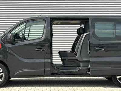 Renault Trafic 2.0 Blue dCi 150pk L2H1 Dubble cabine DC 3