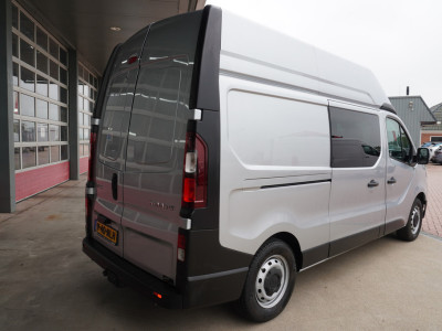 Renault Trafic 2.0 Blue dCi 170PK T30 L2H2 Invalide vervoer / ideaal voor camper nr. V186 | Airco | Cruise | Navi | trekhaak (marge auto INCL BPM) foto 4