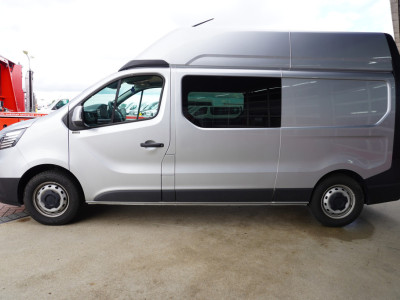 Renault Trafic 2.0 Blue dCi 170PK T30 L2H2 Rolstoelbus met schans nr. V186 | Airco | Cruise | Navi | trekhaak foto 8