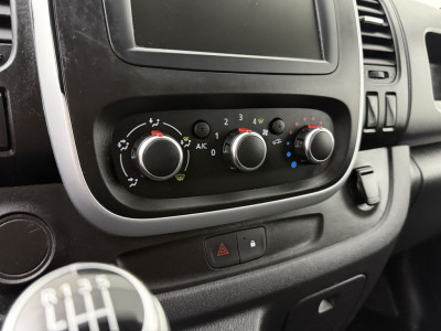 Renault Trafic 2.0DCi 120PK Work Edition Imperiaal | Trekhaak | Airco | Cruise | Multimedia | Airco | Cruise foto 19