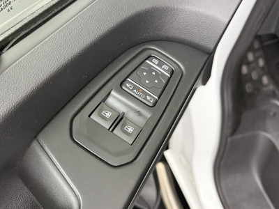 Renault Trafic 2.0DCi 130PK Lang Dubbele Cabine | 6-Persoons | Multimedia | Airco | Cruise | Trekhaak foto 8
