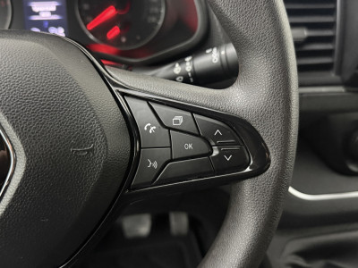 Renault Trafic 2.0DCi 130PK Lang Dubbele Cabine | 6-Persoons | Multimedia | Airco | Cruise | Trekhaak | Led foto 17