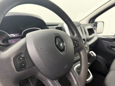 Renault Trafic 2.0DCi 145PK Automaat Lang Imperiaal | Trekhaak | Navigatie | Multimedia | Airco | 3-Zits | Betimmering foto 16