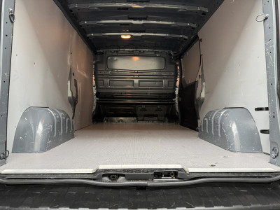 Renault Trafic 2.0DCi 145PK Automaat Lang Imperiaal | Trekhaak | Navigatie | Multimedia | Airco | 3-Zits | Betimmering foto 5