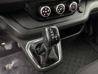 Renault Trafic 2.0DCi 150PK Lang Automaat | Led | Multimedia | Camera | 3-Zits | Betimmering 17