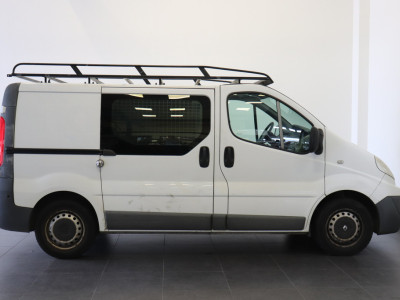 Renault Trafic 2.0 dCi - Imperiaal - Elektr. ramen - €2.950,- Ex. BTW 6