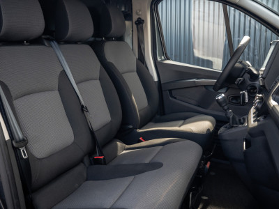 Renault Trafic **2.0 dCi 110 L2H1 | 3-Zits | 110 PK | LED | Cruise | Navi | Airco | Trekhaak** foto 13