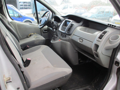 Renault Trafic 2.0 dCi 115 PK L2 Dubbele Cabine Navi Airco foto 10
