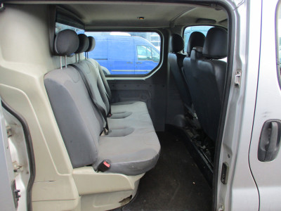 Renault Trafic 2.0 dCi 115 PK L2 Dubbele Cabine Navi Airco foto 11