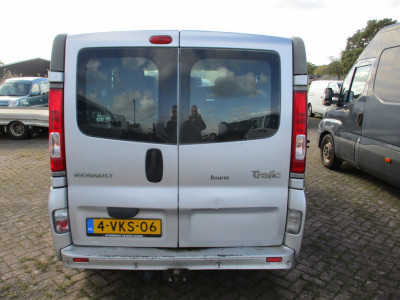 Renault Trafic 2.0 dCi 115 PK L2 Dubbele Cabine Navi Airco foto 3