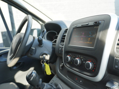 Renault Trafic 2.0 dCi 120PK - EURO 6 - Airco - Navi - Cruise - €11.950,- Excl. 3
