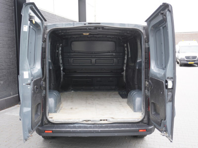 Renault Trafic 2.0 dCi 120PK - EURO 6 - Airco - Navi - Cruise - €12.900,- Excl. 8