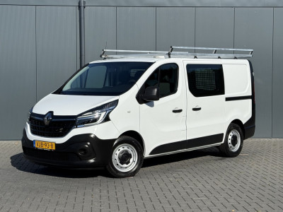 Renault Trafic 2.0 dCi 120 PK / L1H1 / 1e EIG. / 2x SCHUIFDEUR / IMPERIAAL / TREKHAAK / LED / CRUISE / 3-ZITS foto 2