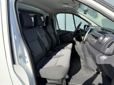 Renault Trafic 2.0 dCi 120 PK / L1H1 / 1e EIG. / 2x SCHUIFDEUR / IMPERIAAL / TREKHAAK / LED / CRUISE / 3-ZITS foto 7