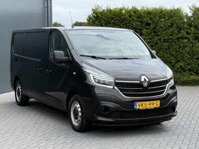 Renault Trafic 2.0 dCi 120 PK / L2H1 / 1e EIG. / AIRCO / CRUISE / PDC / 3-ZITS / LED 4