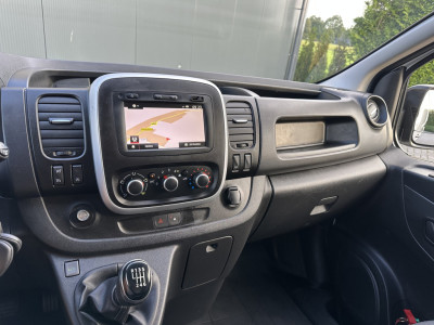 Renault Trafic 2.0 dCi 120 PK / L2H1 / 1e EIG. / DUBBELE SCHUIFDEUREN / TREKHAAK / LED KOPLAMPEN / AIRCO / CRUISE foto 12