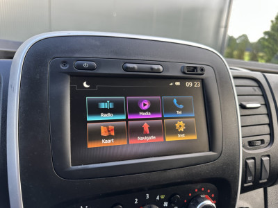 Renault Trafic 2.0 dCi 120 PK / L2H1 / 1e EIG. / DUBBELE SCHUIFDEUREN / TREKHAAK / LED KOPLAMPEN / AIRCO / CRUISE foto 13