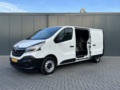 Renault Trafic 2.0 dCi 120 PK / L2H1 / 1e EIG. / DUBBELE SCHUIFDEUREN / TREKHAAK / LED KOPLAMPEN / AIRCO / CRUISE foto 3