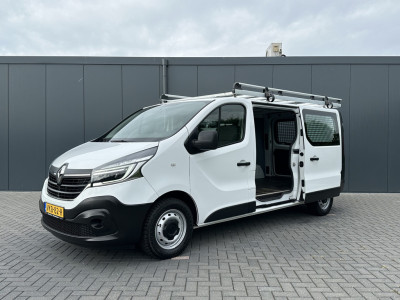Renault Trafic 2.0 dCi 120 PK / L2H1 / 1e EIG. / IMPERIAAL / 2x SCHUIFDEUR / TREKHAAK / LED KOPLAMPEN / AIRCO /  CRUISE foto 3