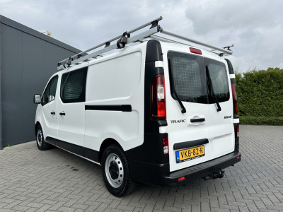 Renault Trafic 2.0 dCi 120 PK / L2H1 / 1e EIG. / IMPERIAAL / 2x SCHUIFDEUR / TREKHAAK / LED KOPLAMPEN / AIRCO /  CRUISE foto 6