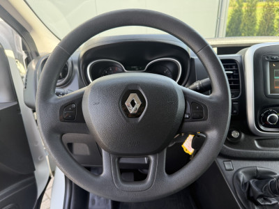 Renault Trafic 2.0 dCi 120 PK / L2H1 / 1e EIG. / TREKHAAK / IMPERIAAL / 3-ZITS / AIRCO / CRUISE / NAVI / LED foto 10