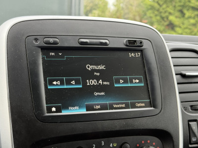 Renault Trafic 2.0 dCi 120 PK / L2H1 / 2x SCHUIFDEUR / INRICHTING / TREKHAAK / 1e EIG. / LED / CRUISE / AIRCO / NAVI foto 17