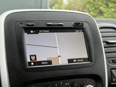 Renault Trafic 2.0 dCi 120 PK / L2H1 / 2x SCHUIFDEUR / INRICHTING / TREKHAAK / 1e EIG. / LED / CRUISE / AIRCO / NAVI foto 18