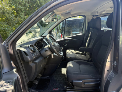 Renault Trafic 2.0 dCi 120PK T29 L2H1|DUBBELCABINE|Dubbele schuifdeuren|cruise|achteruitrijcamera|airco|trekhaak 2000KG|navi|EURO6 foto 16