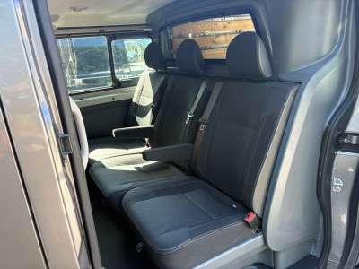 Renault Trafic 2.0 dCi 120PK T29 L2H1|DUBBELCABINE|Dubbele schuifdeuren|cruise|achteruitrijcamera|airco|trekhaak 2000KG|navi|EURO6 foto 9