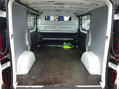 Renault Trafic 2.0 dCi 120 T29 L1H1 2 x SCHUIFDEUR AIRCO NAVIGATIE CRUISE CONTROL foto 10