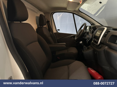Renault Trafic 2.0 dCi 120pk L2H1 Euro6 Airco | Imperiaal | Navigatie | LED | Cruisecontrol Trekhaak, Parkeersensoren foto 15