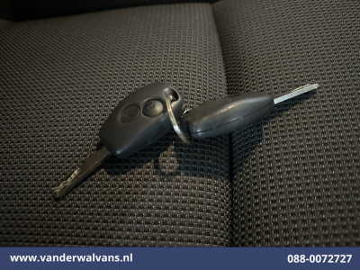 Renault Trafic 2.0 dCi 120pk L2H1 Euro6 Airco | Imperiaal | Navigatie | LED | Cruisecontrol Trekhaak, Parkeersensoren foto 18