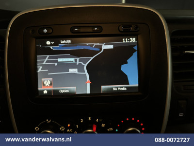 Renault Trafic 2.0 dCi 120pk L2H1 Euro6 Airco | Imperiaal | Navigatie | LED | Cruisecontrol Trekhaak, Parkeersensoren foto 3
