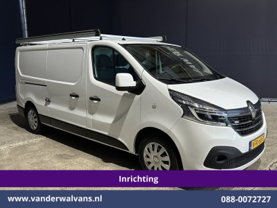 Renault Trafic 2.0 dCi 120pk L2H1 Inrichting Euro6 Airco | Omvormer | Camera | Navigatie | LED | Imperiaal Trekhaak, Cruisecontrol, Parkeersensoren, Bijrijdersbank foto 11