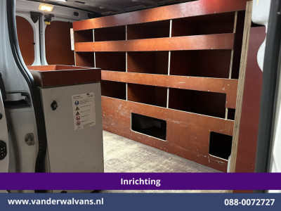 Renault Trafic 2.0 dCi 120pk L2H1 Inrichting Euro6 Airco | Omvormer | Camera | Navigatie | LED | Imperiaal Trekhaak, Cruisecontrol, Parkeersensoren, Bijrijdersbank foto 14