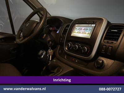 Renault Trafic 2.0 dCi 120pk L2H1 Inrichting Euro6 Airco | Omvormer | Camera | Navigatie | LED | Imperiaal Trekhaak, Cruisecontrol, Parkeersensoren, Bijrijdersbank foto 15