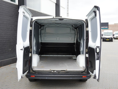 Renault Trafic 2.0 dCi 130PK EURO 6 - Airco - Navi - Cruise - €15.950,- Excl. foto 9